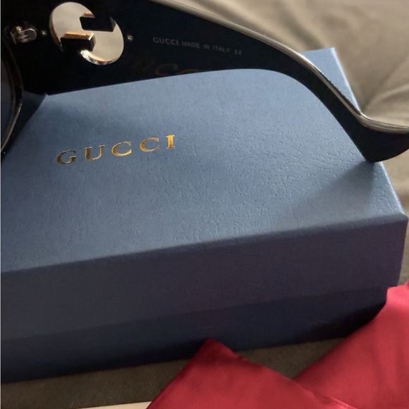 ❌SOLD❌Authentic Gucci Black Women's Sunglasses - Picture 7 of 9